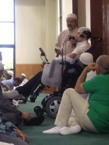 Robert speaking at a masjid in Texas. Photo Courtesy Ustadh Nouman's homepage