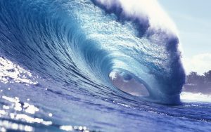 Ocean wave curling